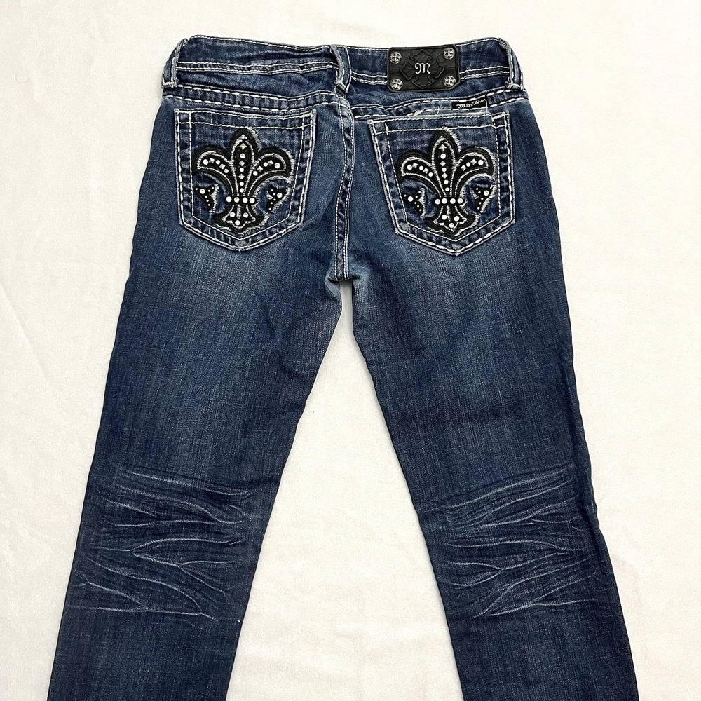 Miss Me Jeans 28 Skinny Embroidered Low Rise Whiskers Distressed Jeans
